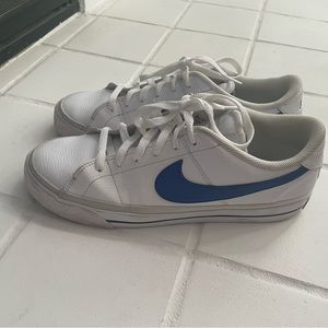 Nike Court Legacy royal sneakers